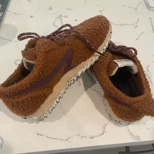 Rag and Bone Retro Runner 38.5